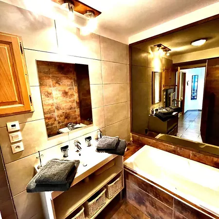 Beautiful Lakeside With Panoramic Views Appartement *