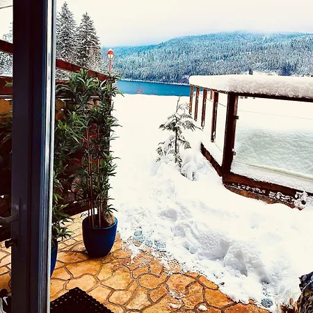 Apartment Beautiful Lakeside With Panoramic Views
