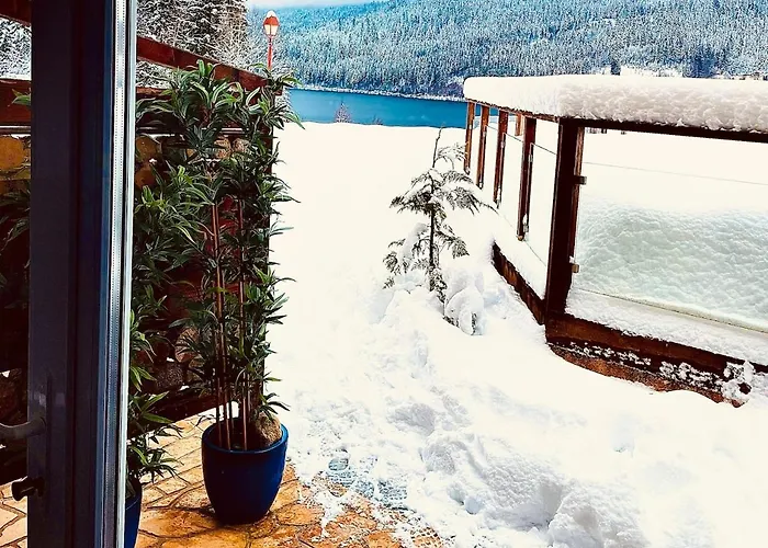 Apartmán Beautiful Lakeside With Panoramic Views