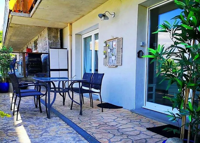 Apartmán Beautiful Lakeside With Panoramic Views Gérardmer