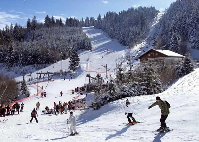 Beautiful Lakeside With Panoramic Views Apartmán